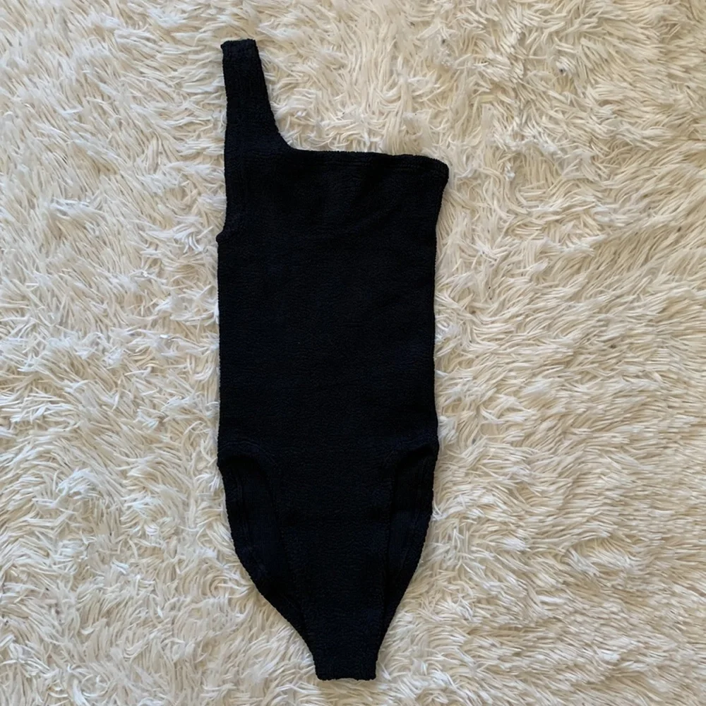 NWT Hunza G nancy one shoulder one piece in black - Picture 5 of 8